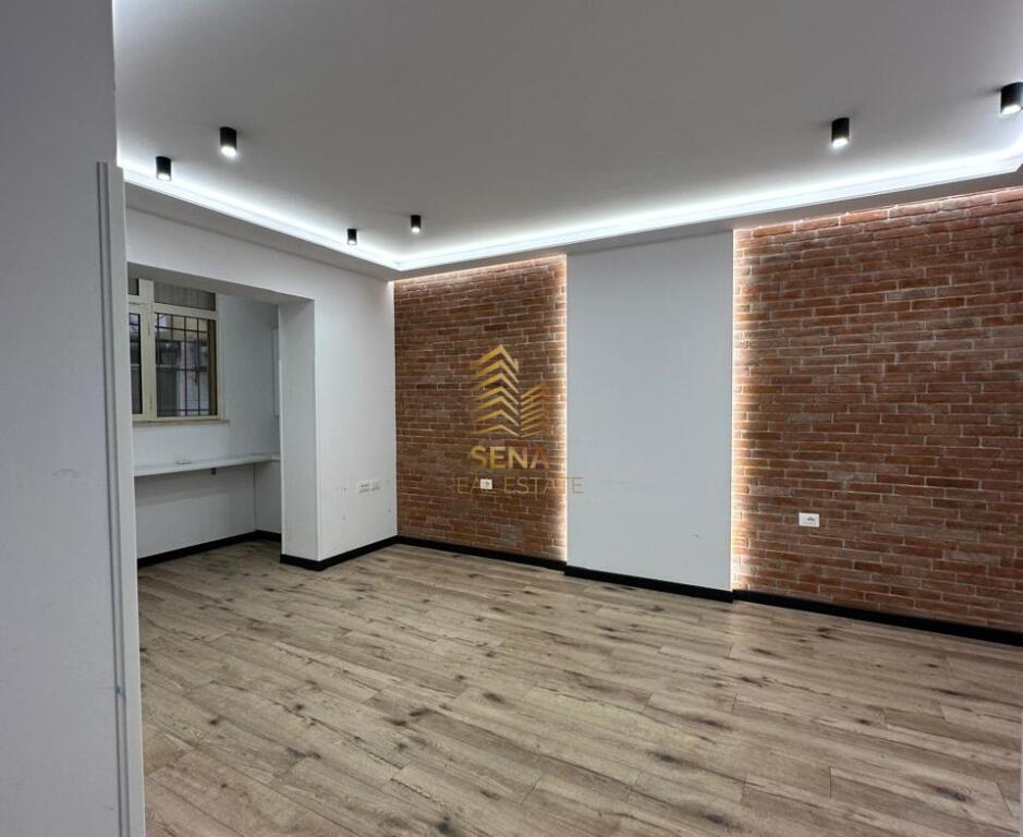 For sale, Apartment 1+1, near Petro Nini Gymnasium – Sami Frasheri Street, 158,000 Euro