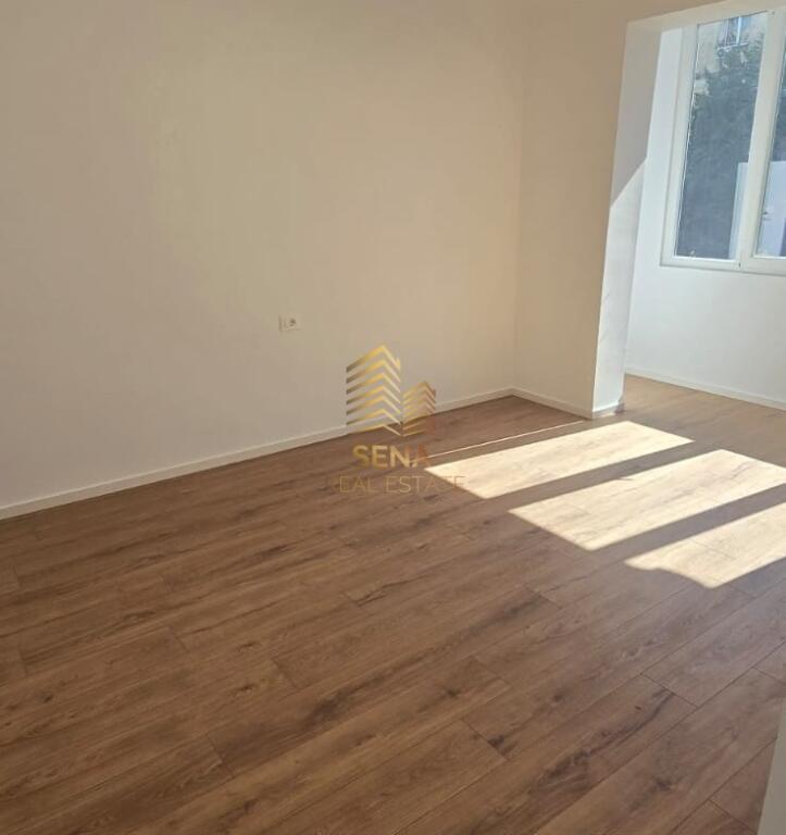 For sale, Studio apartment, Myslym Shyri, 95,000 Euro