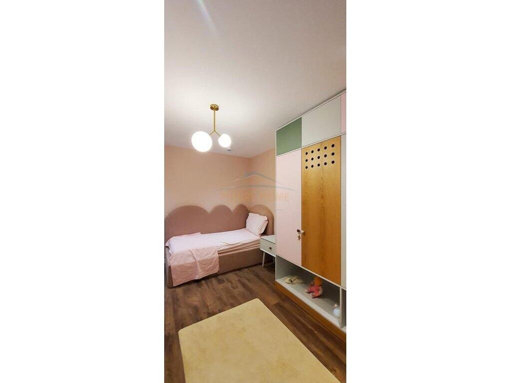 In vendita, Appartamento 3+1+2, 21 Dhjetori, Tirana.