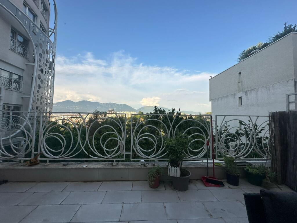 ⚜️ Duplex 3+1+3 with Veranda - Kodra e Diellit 2 / 