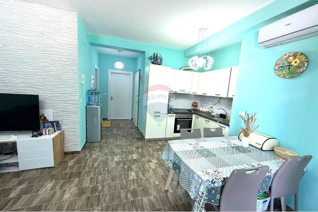 Lalezi Bay, 2+1 Apartment + Parking Spot for sale. ID: 530481001-727