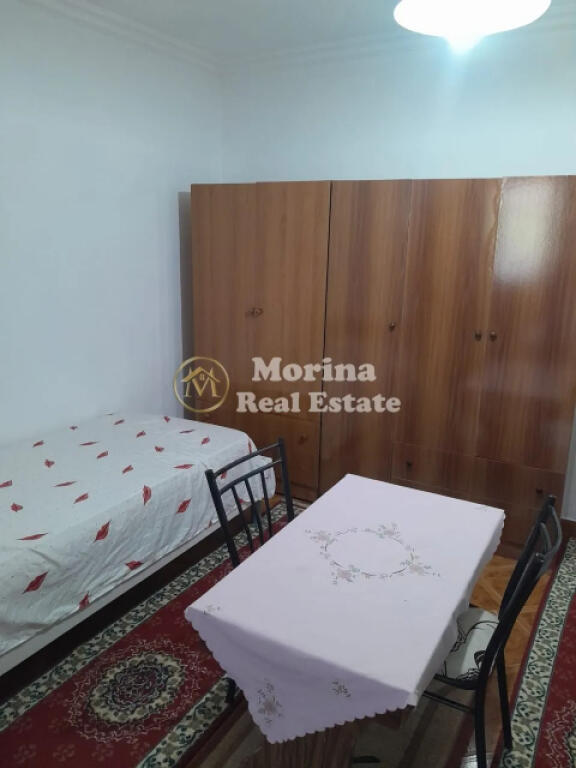 Affitto, Casa Privata 1+1, Porcelana, 300 Euro