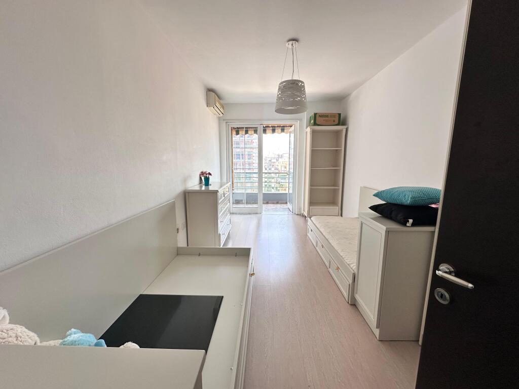 Apartment 2+1+2 for Rent – Commune of Paris