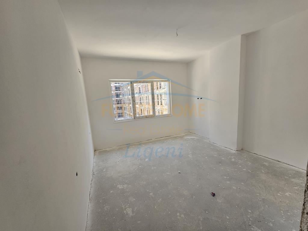 In vendita, Appartamento 1+1, Univers City, Tirana.