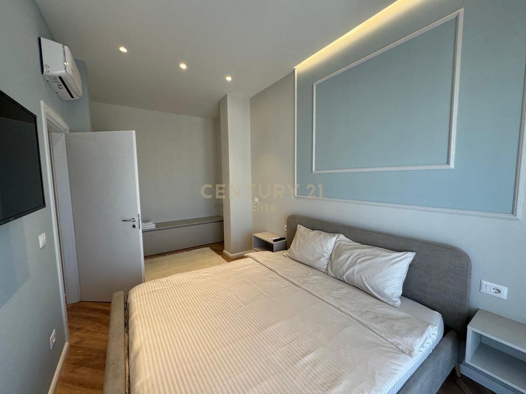 Apartment 1+1 for rent at the Tower Bridge 4 complex in Oxhaku