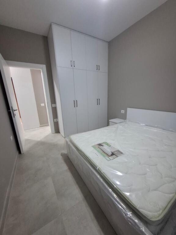 Super ap 1+1 at birra tirana (henke residence)