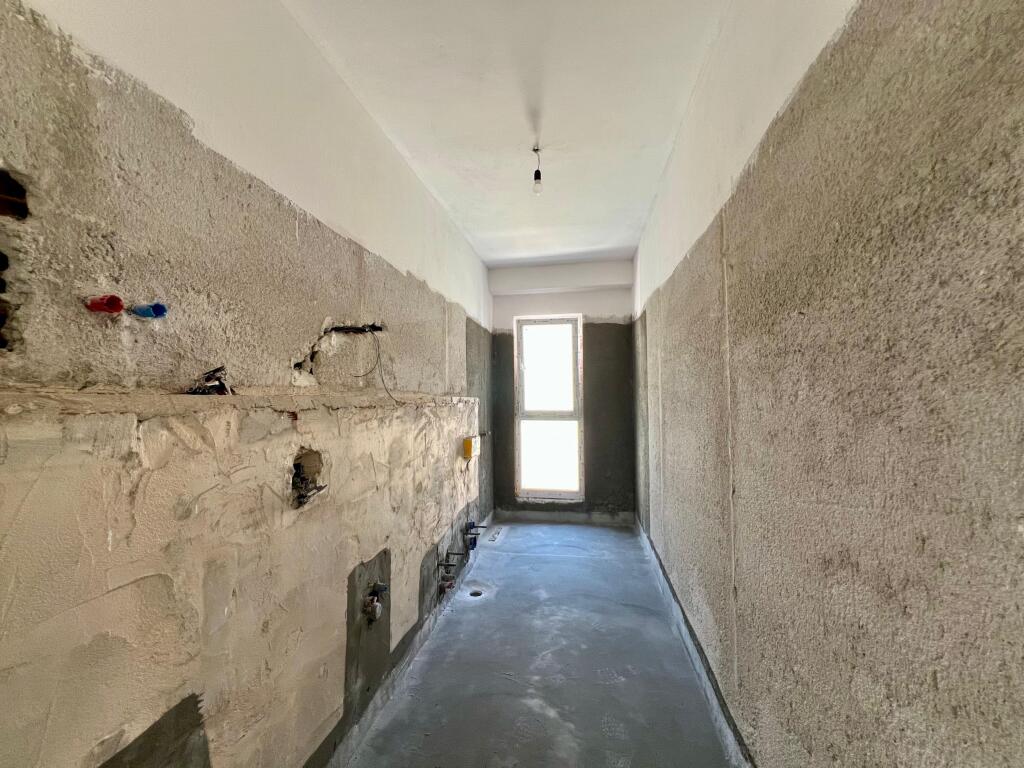 In vendita, Appartamento 1+1 “Laprakë”, Tirana.