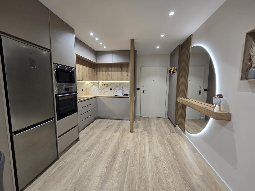 Apartament 2+1 me Qira – Myslym Shyr