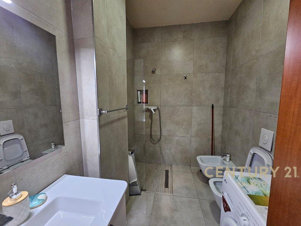2+1 APARTMENT FOR RENT IN "MYSLYM SHYRI" – TIRANA