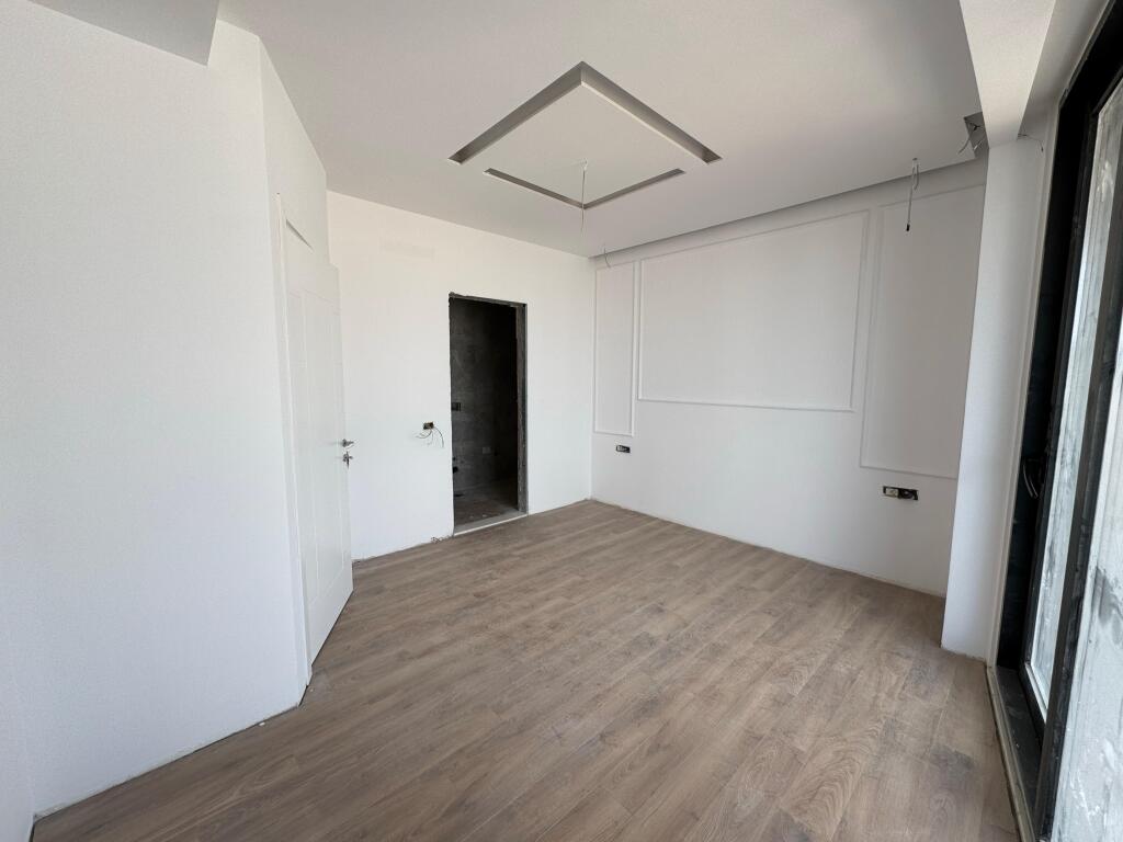 🏢 Apartment for Sale 3+1+2, Mine Peza Street