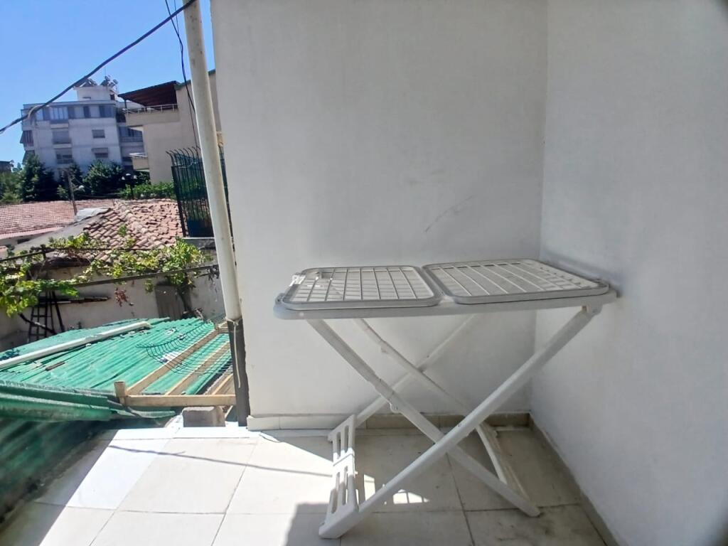 Studio apartment for rent, in the 21Dhjetorit area, near Mozaikut