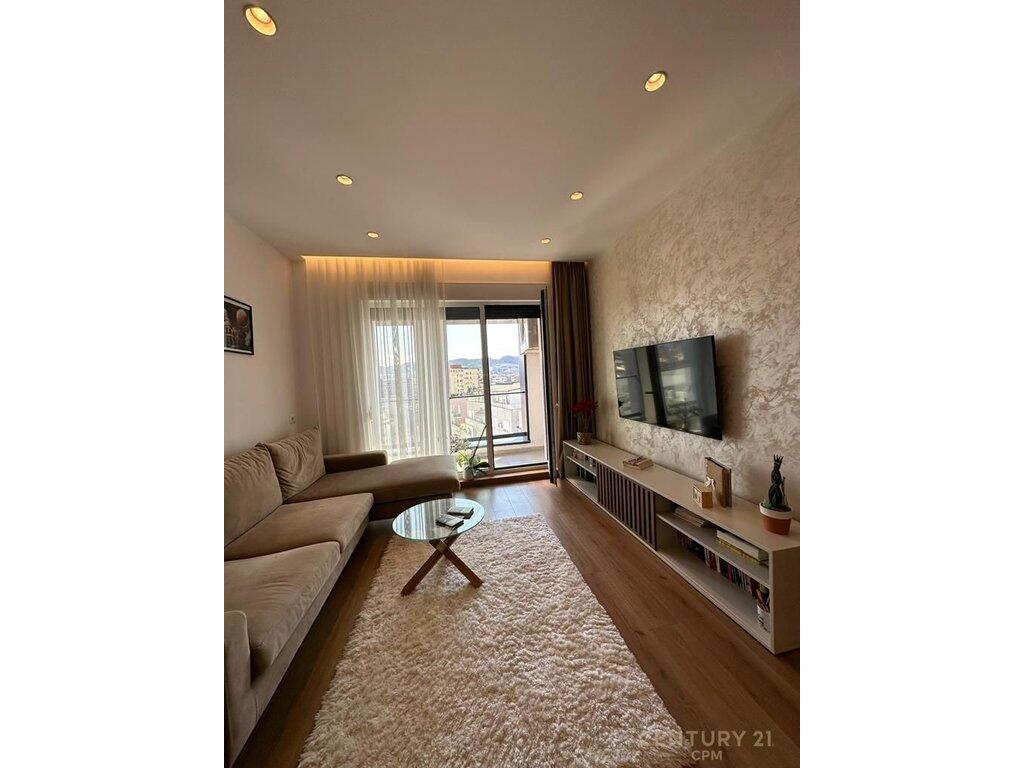 Apartment 2+1 for rent at the Magnet complex near 21 Dhjetori