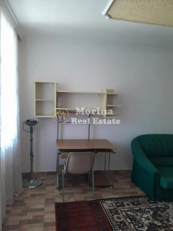 Affitto, Casa Privata 1+1, Porcelana, 300 Euro