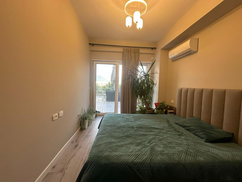 ✨ Shitet Dublex 3+1+3 me Verandë në Kodra e Diellit 2 ✨