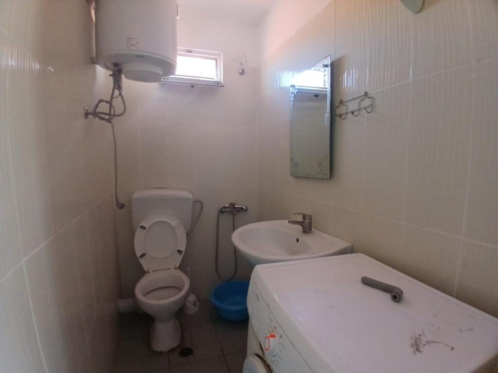 Studio apartment for rent, in the 21Dhjetorit area, near Mozaikut