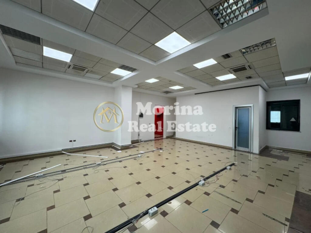 qera ambjent biznesi, 80 m2, Qender, 800 euro neto.