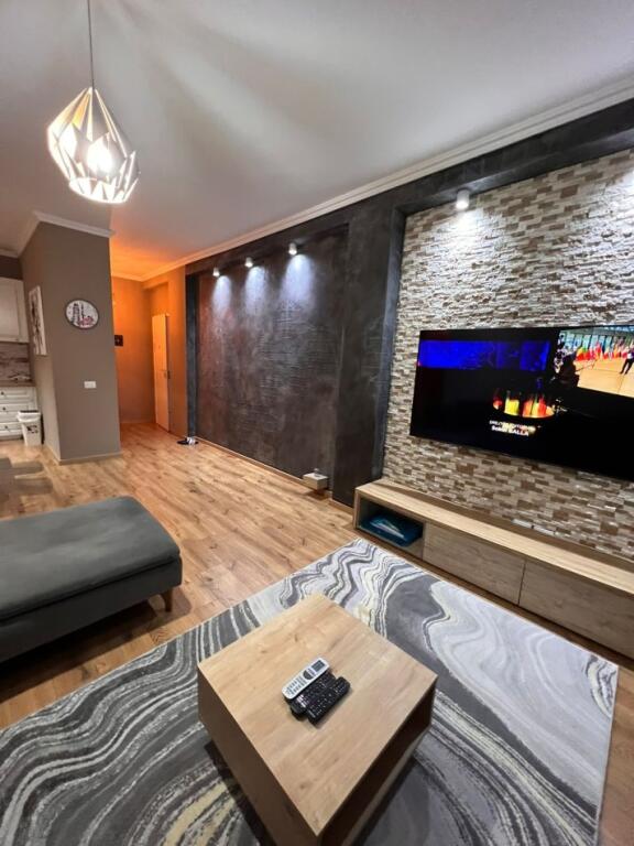 SHITET APARTAMENT 2+1+2 KOPSHTI BOTANIK