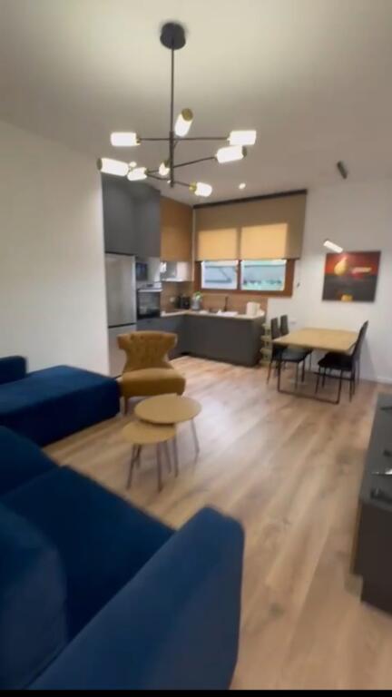 Super Apartment 2+1+parking for rent at Komuna e Parisit/Kristal Center (700 Euro)