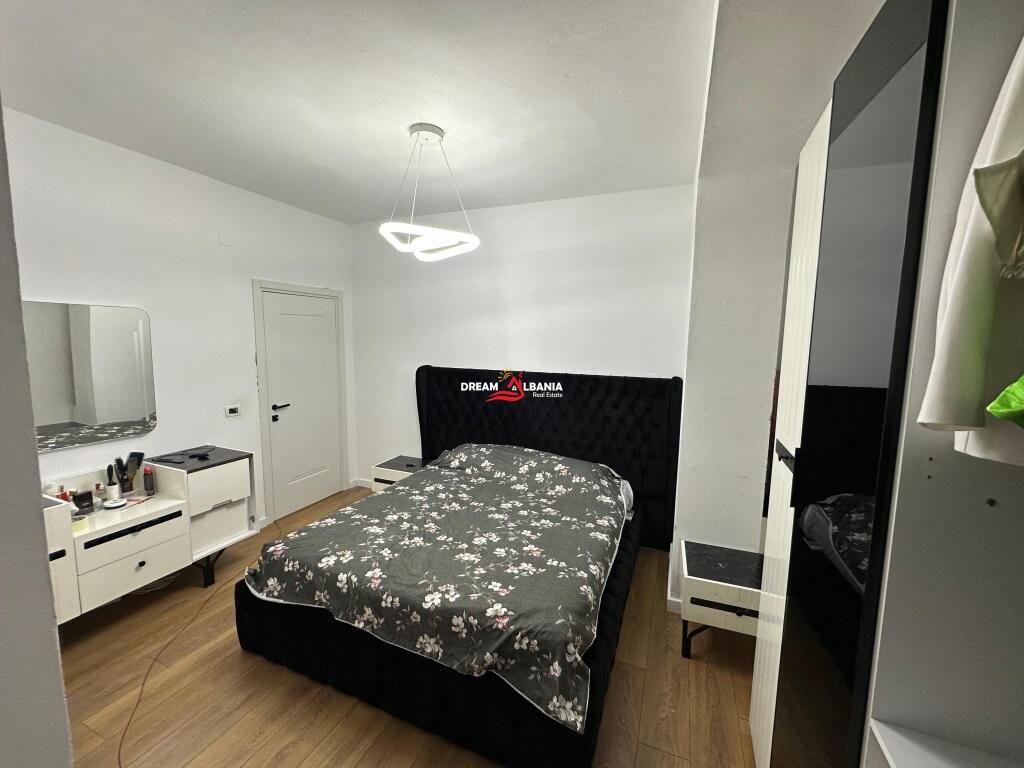 Apartment 2+1 for sale on Xhanfize Keko street near the European University (ID 41212016)