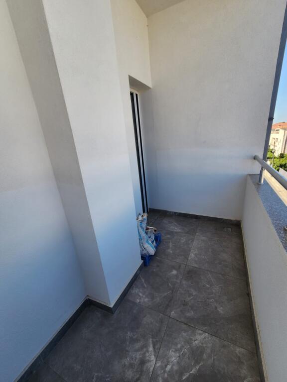 SUPER APPARTAMENTO 2+1 IN AFFITTO VICINO A VALA PARK, DURRES