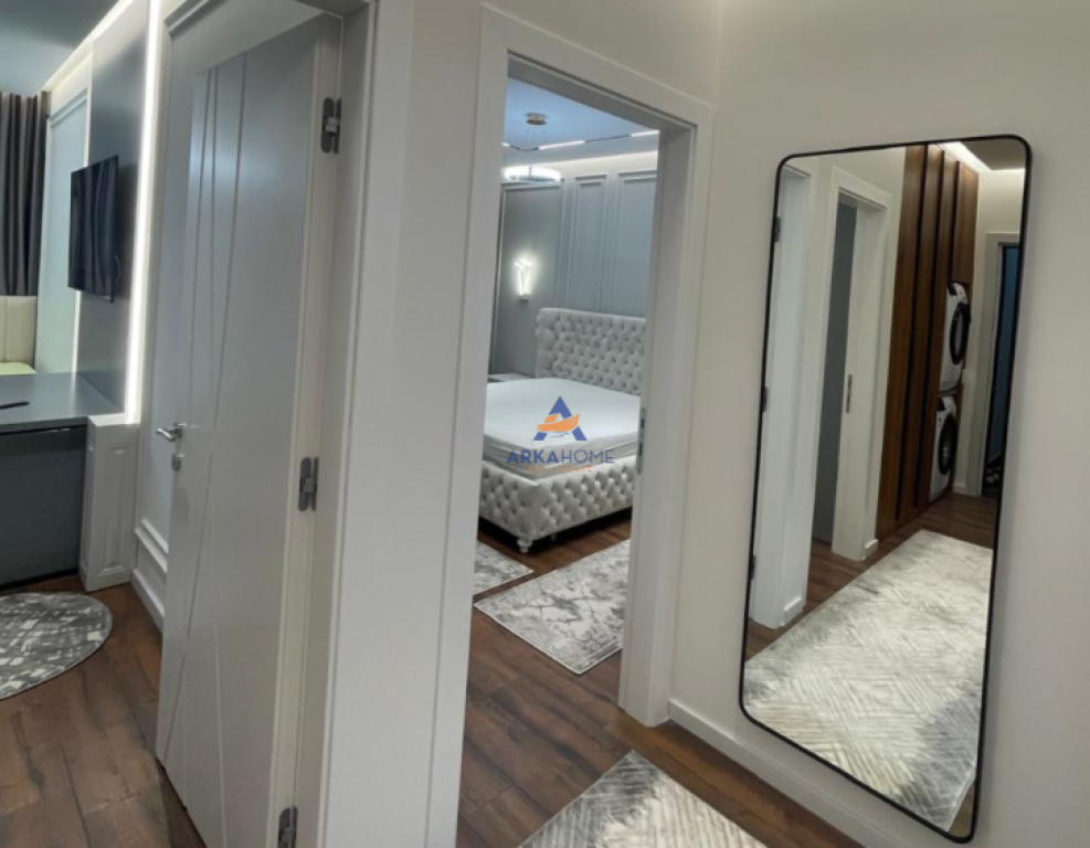 AFFITTASI APPARTAMENTO 2+1+2 BALCONI "AL COMPLESSO ARLIS, FARMACIA 10" 850 EURO (INSIEME AL POSTO AUTO 900 EURO).