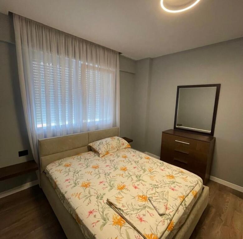 ⚜️ JEPET APARTAMENT 1+1 ME QIRA - Rr. Kavajes / 