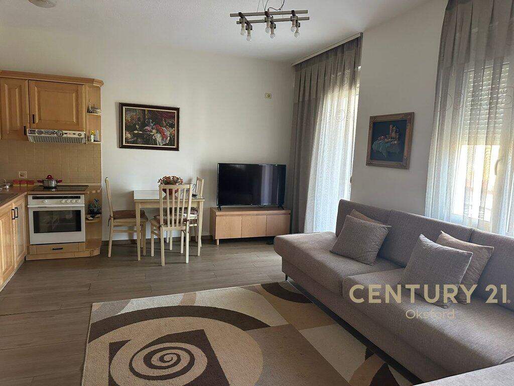 2+1 APARTMENT FOR RENT IN "MYSLYM SHYRI" – TIRANA