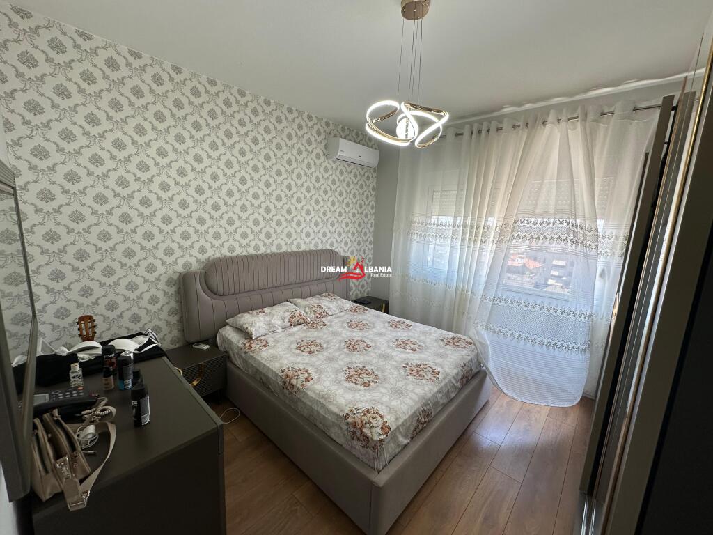 Apartment 2+1 for sale on Xhanfize Keko street near the European University (ID 41212016)