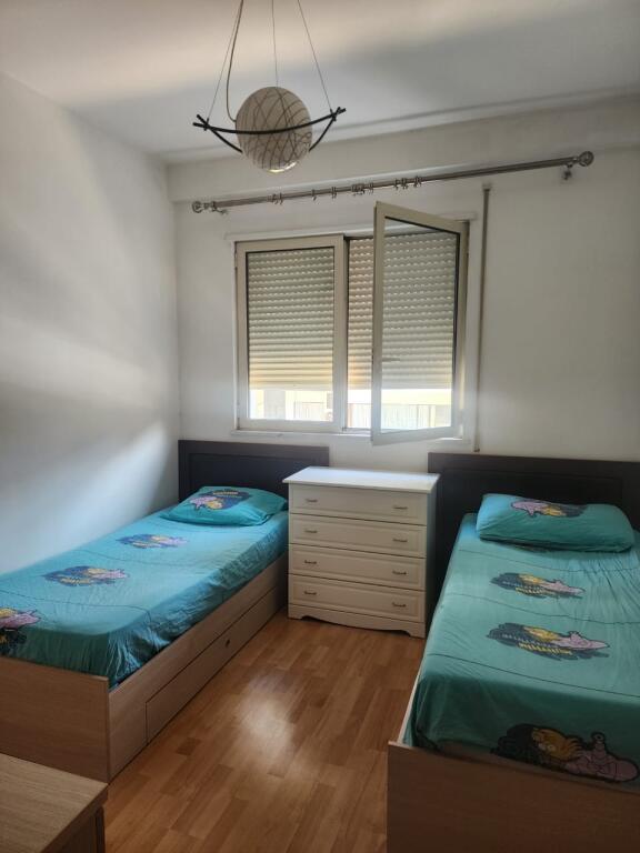 affitto, Appartamento 2+1+2 Via Ndre Mjeda, 500Euro/mese