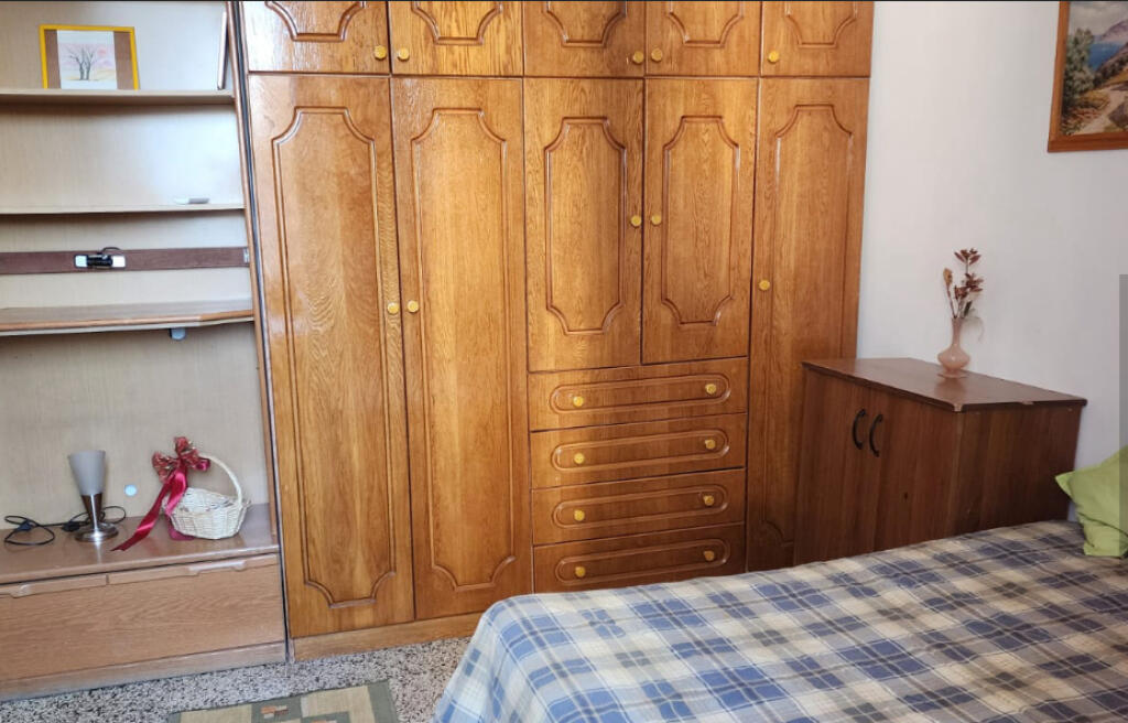 Studio apartment for rent near Dinamo Stadium (water and internet included in the price) 