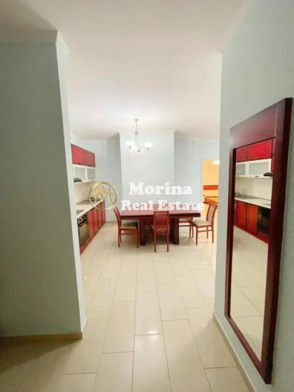 Apartament 2+1+2+blk, Komuna e Parisit – Kristal Center, 550 Euro
