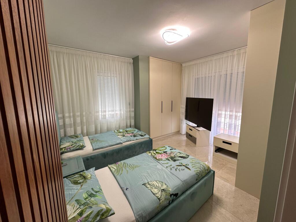 Apartment 2+1 + parking for rent, Astir