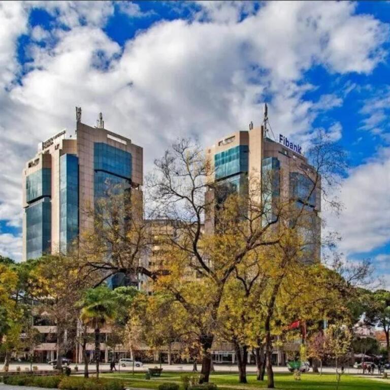 🔑VENDESI APPARTAMENTO 3+1 vicino alle Torri Gemelle – Tirana 🏙️