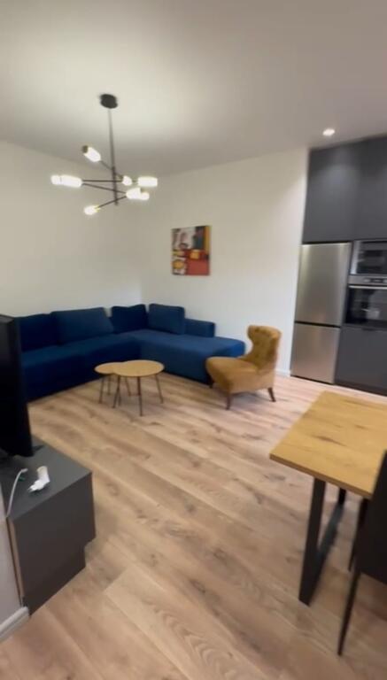 Super Apartment 2+1+parking for rent at Komuna e Parisit/Kristal Center (700 Euro)
