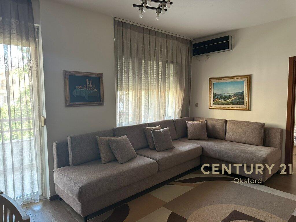 2+1 APARTMENT FOR RENT IN "MYSLYM SHYRI" – TIRANA