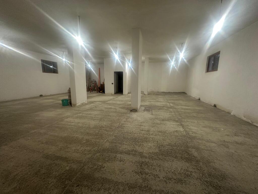 MAGAZINE SUPER ME QIRA NE SELITE ,169M2