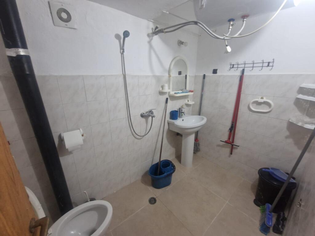 Jepet Me Qera Apartament 2+1+1 Ballkon