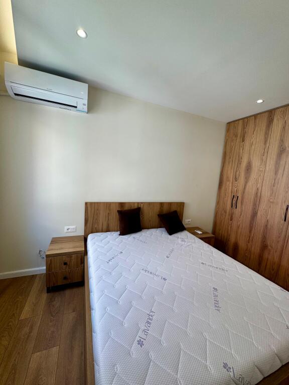 Apartament me qira 1+1 tek Kopshti Zoologjik