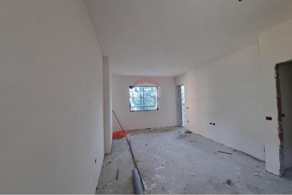 APARTMENT 1+1 CLEARING AT CORNER RESIDENCE!