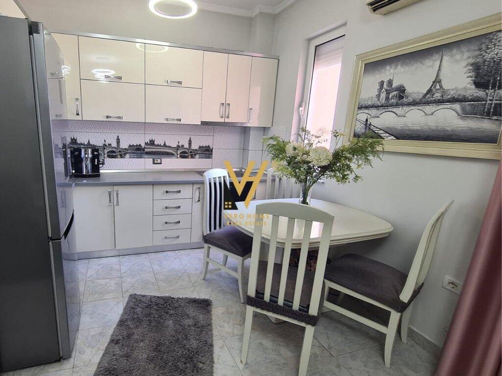 APARTMENT 1+1 FOR RENT, AT KONGRESI MANASTIRIT, 55,000 LEKE