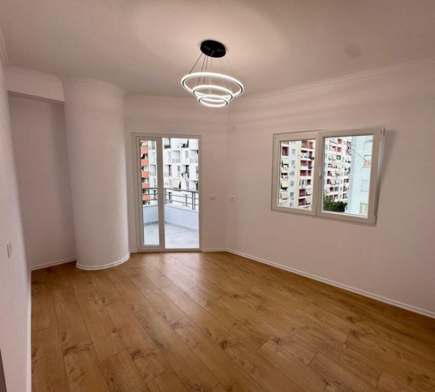 SHITET, APARTAMENT 1+1, ASTIR, TIRANË, TT 2070