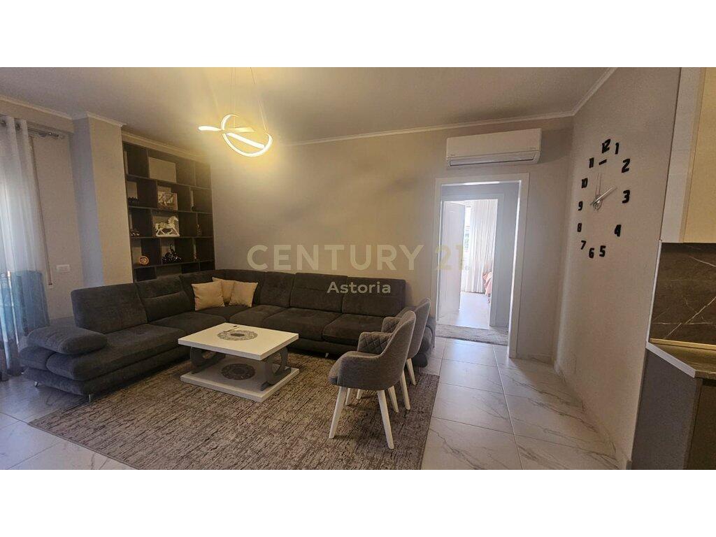Apartment 2+1+2 for rent in Kinostudio