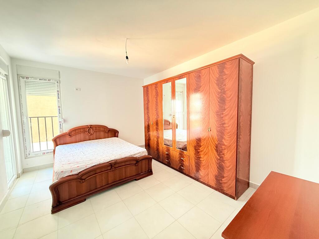 Apartament 1+1 me qira – 5 Maji, Tiranë