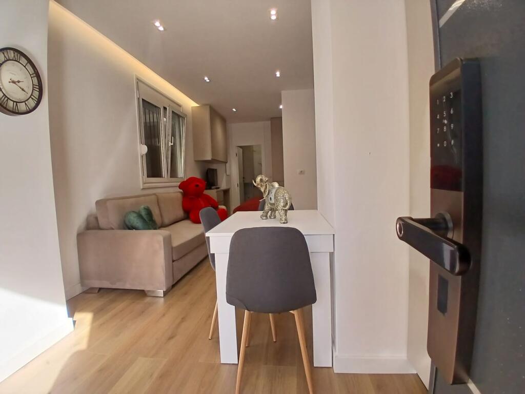 Apartment Home Studio For Rent