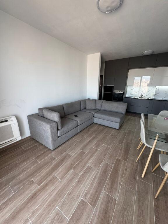 For rent – New 2+1 apartment, stylishly furnished – Durrës (near the Fire Department)