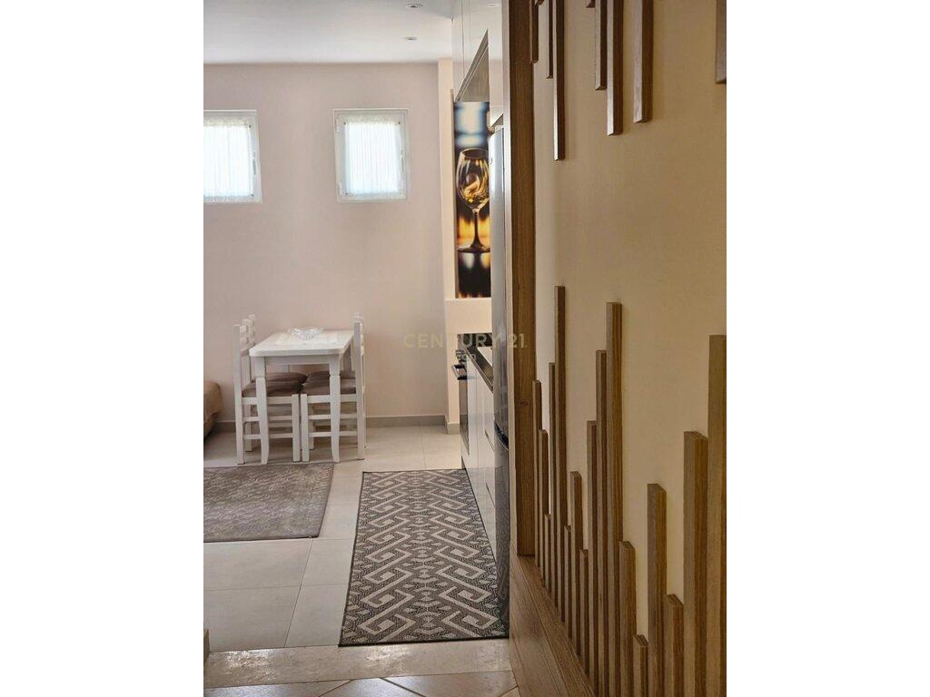APARTMENT 1+1 FOR RENT NEAR THE POST OFFICE IN DURRES !