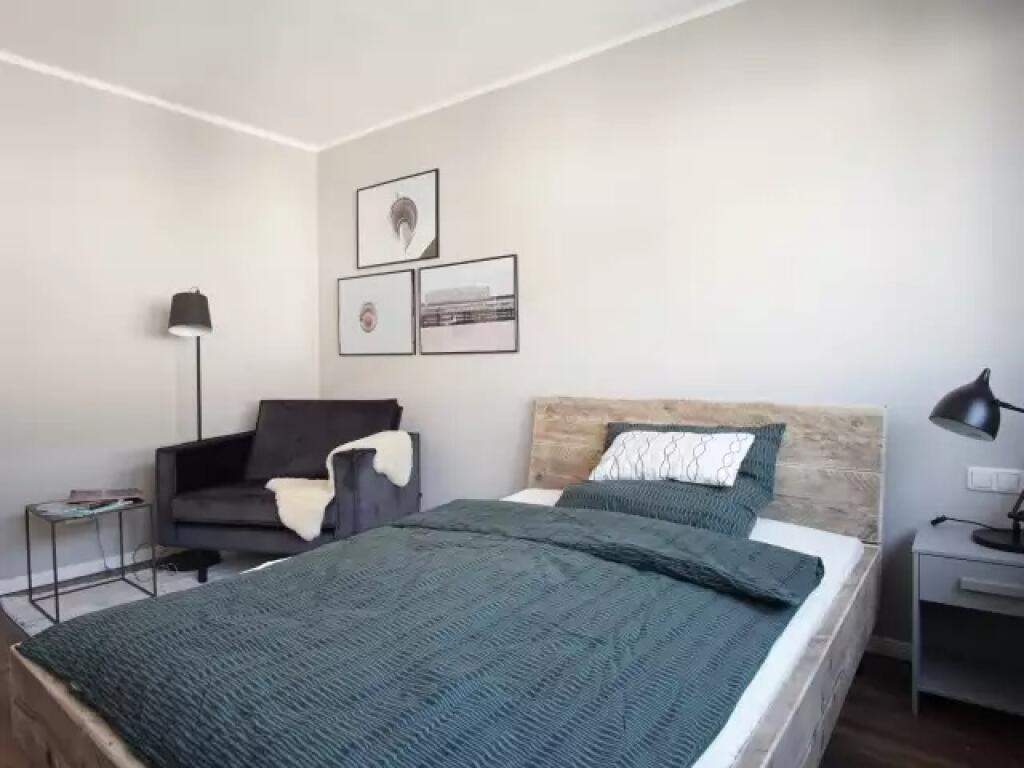 Apartament Me Qera 2+1+2+Post Parkimi prane Cassa Italia (ID B2201410) Tirane