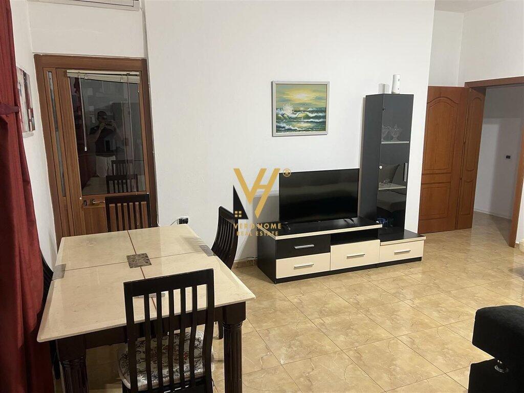 AFFITTASI APPARTAMENTO 2+1+BLK, VICINO A 21 DICEMBRE, 550 EURO