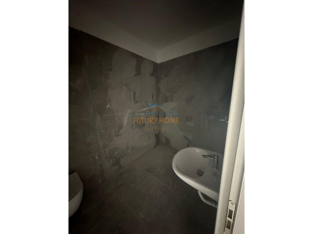 Sale, Apartment 2+1, Univers City Complex, Tirana.