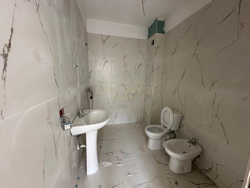 Apartment 3+1+2 for rent opposite the Embassy Block, Durres Street